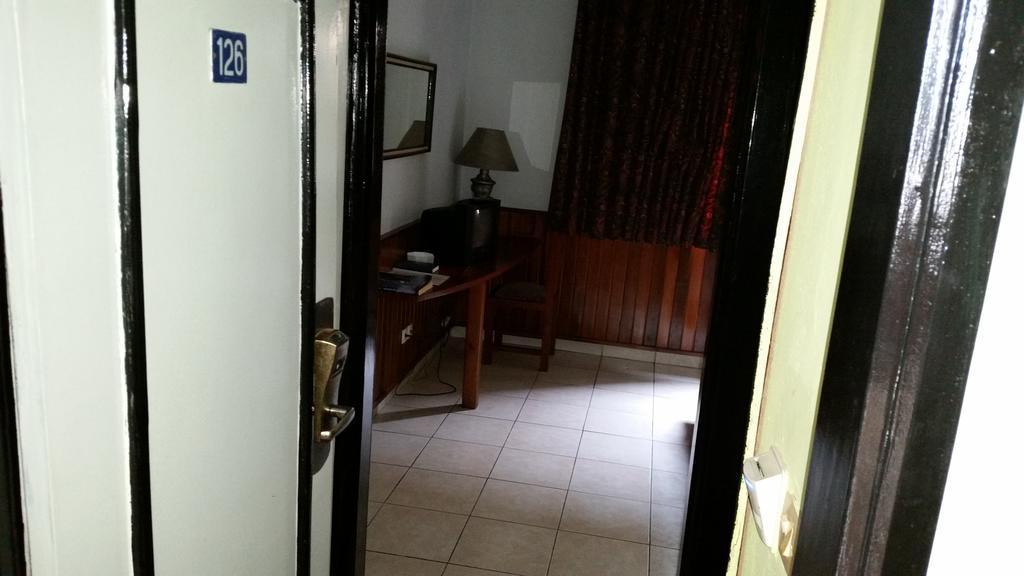 Saffana Hotel Douala Dış mekan fotoğraf