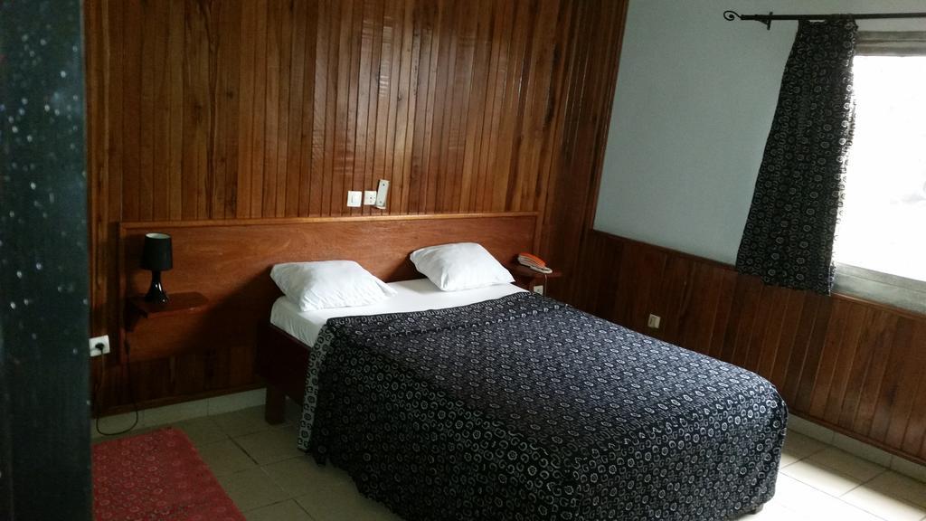 Saffana Hotel Douala Oda fotoğraf