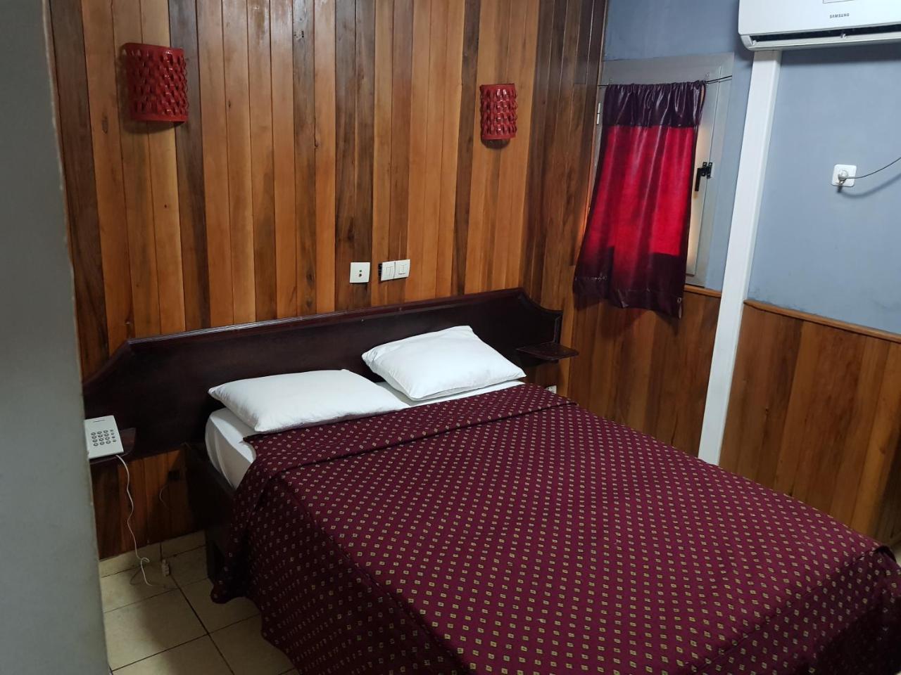 Saffana Hotel Douala Dış mekan fotoğraf